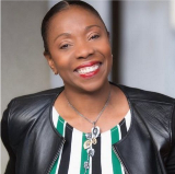 Jackie Glenn Headshot