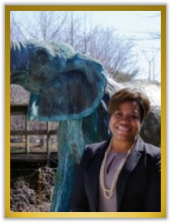 JenniferPoindexter-goldborder