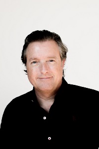 daren martin Headshot