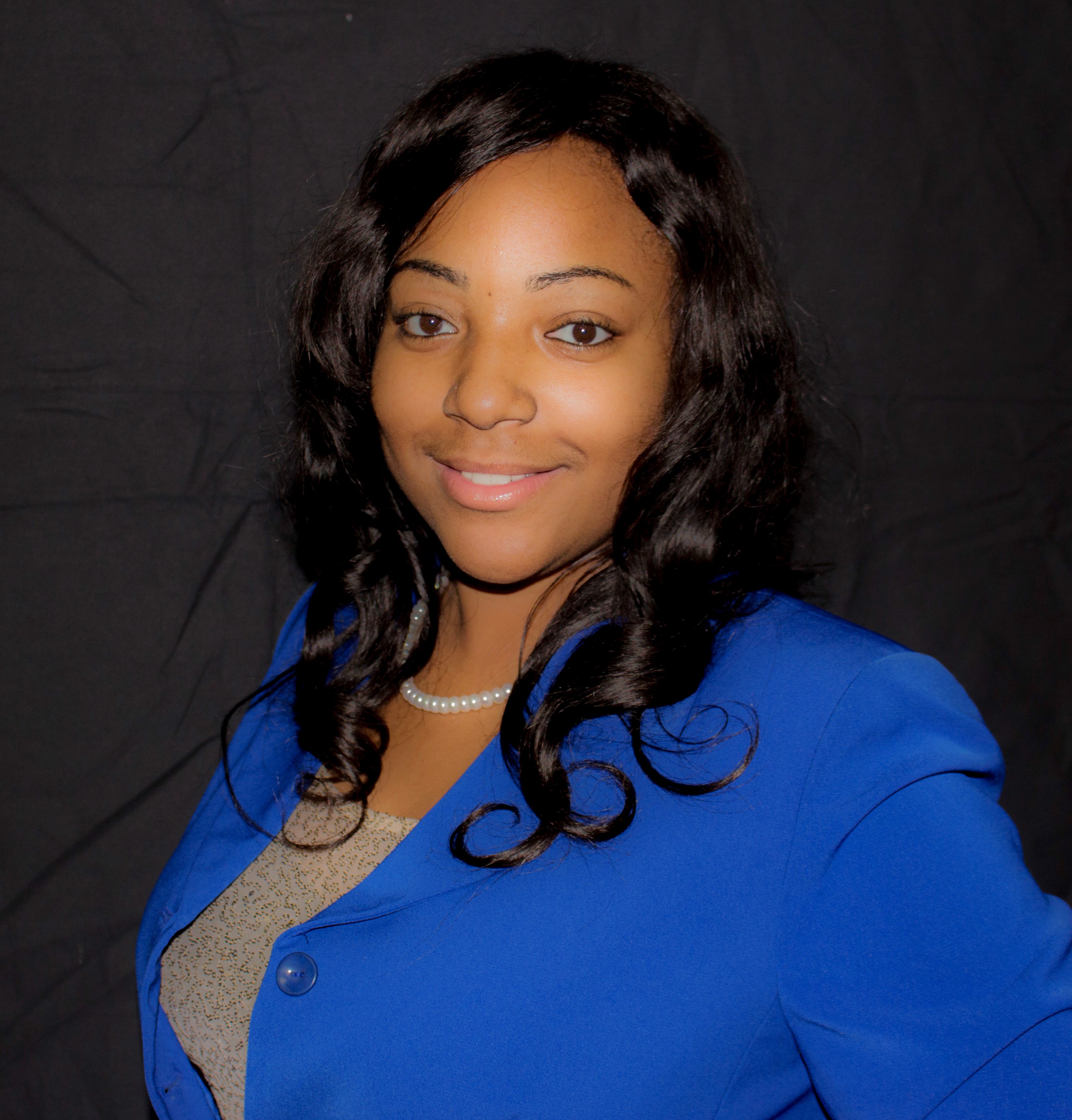 Kara Ferguson headshot 2019-20 board