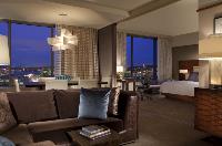 Pan Pacific - Guestroom