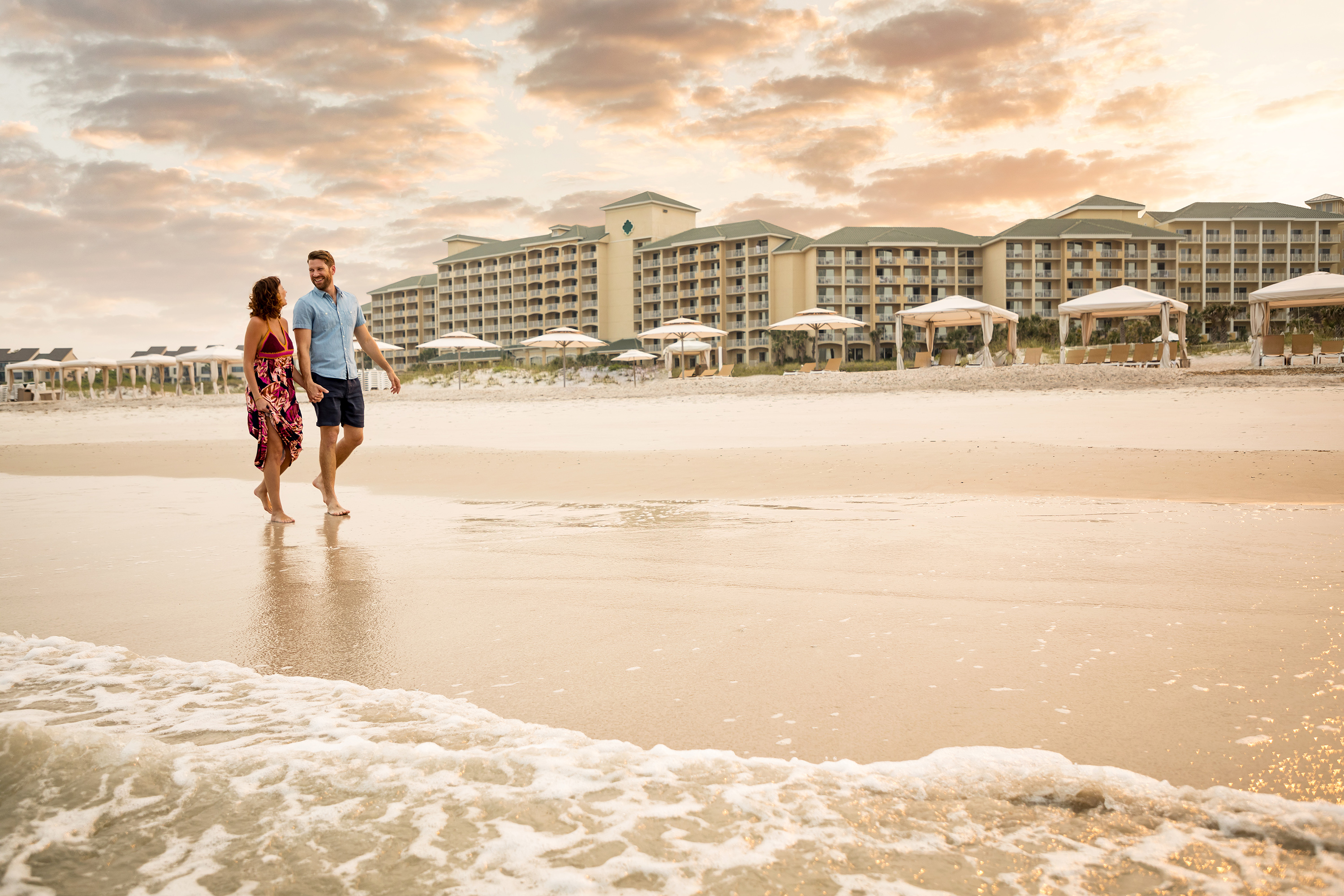 Couple Beach Walk1