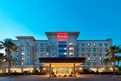 jaxsi-exterior-evening-2455-hor-clsc jaxsi-exterior-evening-2455-hor-clsc