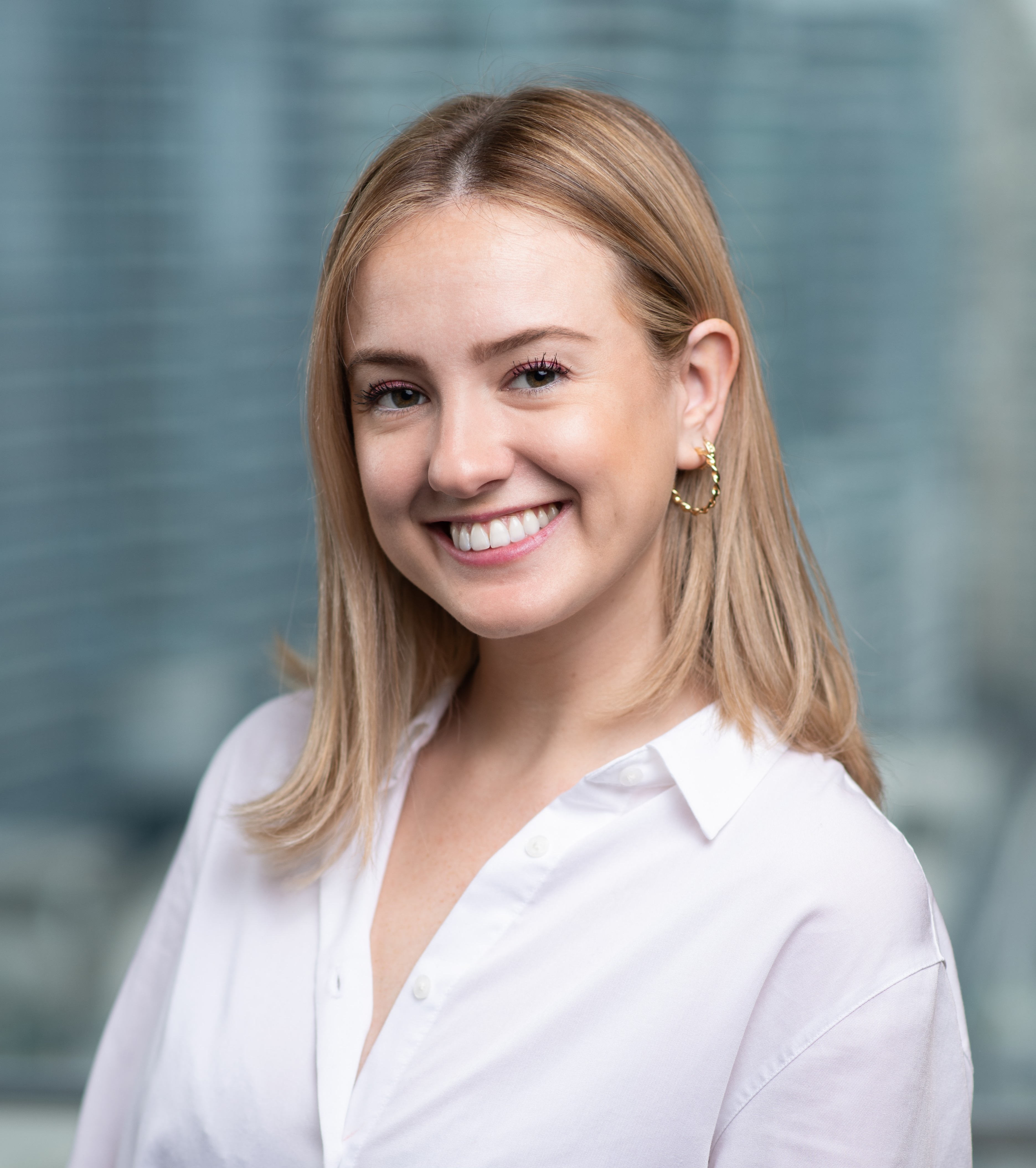 Rachel Devitt Headshot