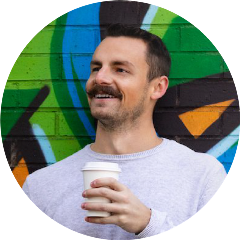 marktaylor circle-mark-smiling-graphiti