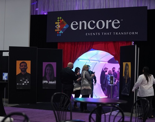 8 Tunnel Entrance 8 Tunnel Entrance