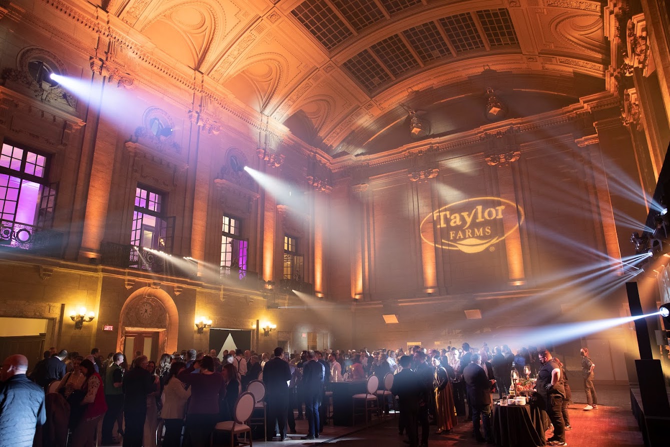 Chairs_Welcome_Reception-220