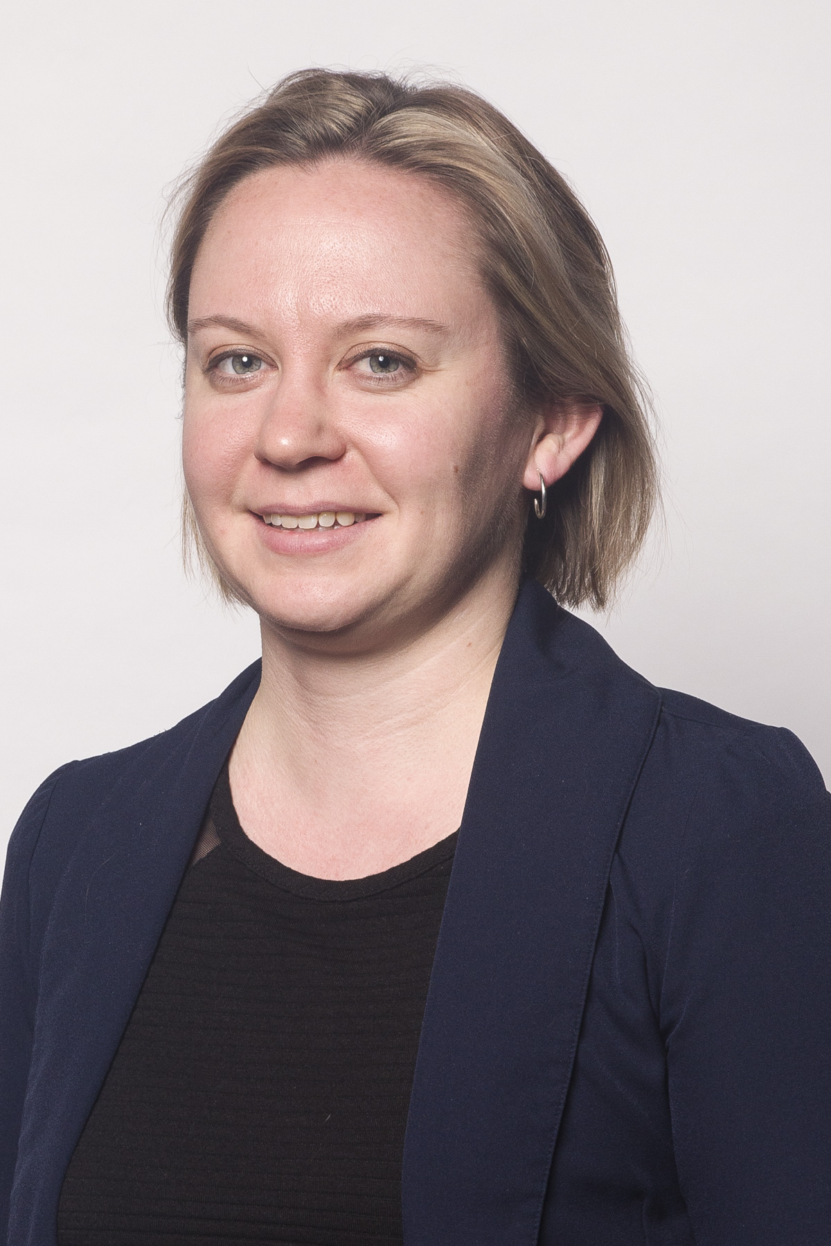 Nicole Jeffrey Headshot