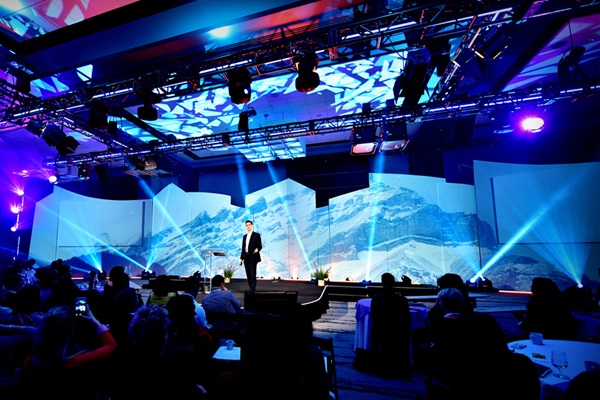 Projection mapping _TheEVENT Ottawa MPI