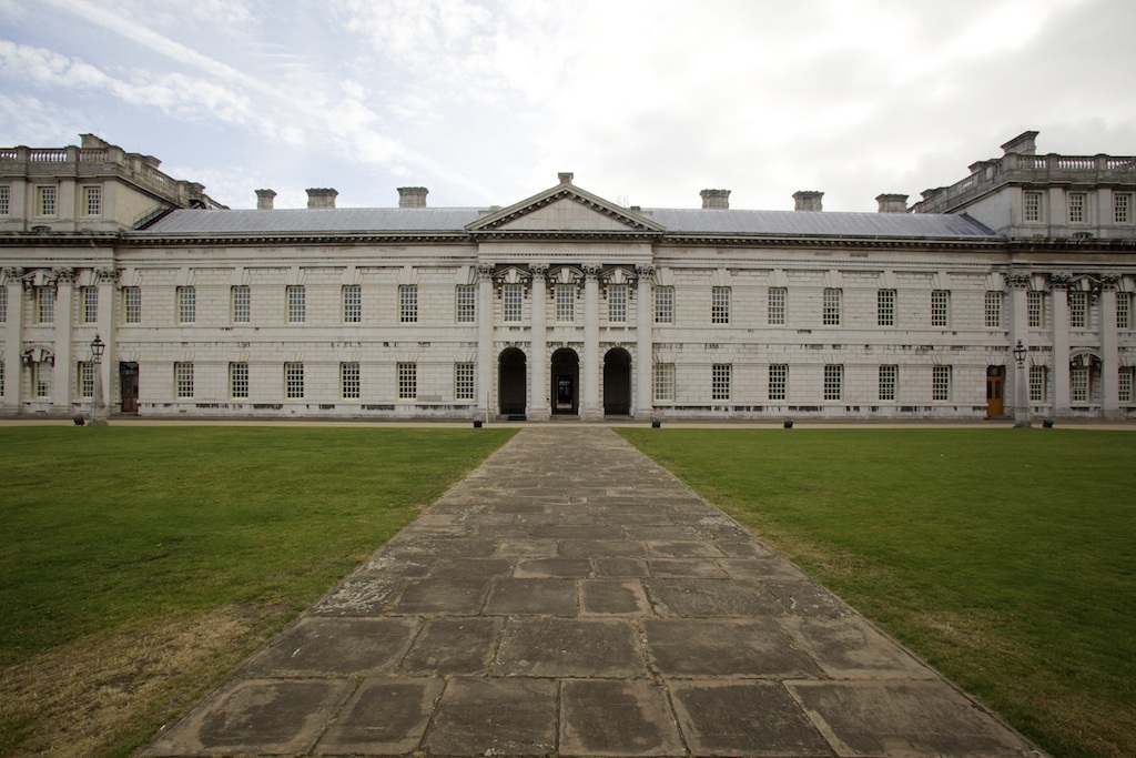 Direct-View-of-Queen-Anne-Building-from-Lower-Grand-Square
