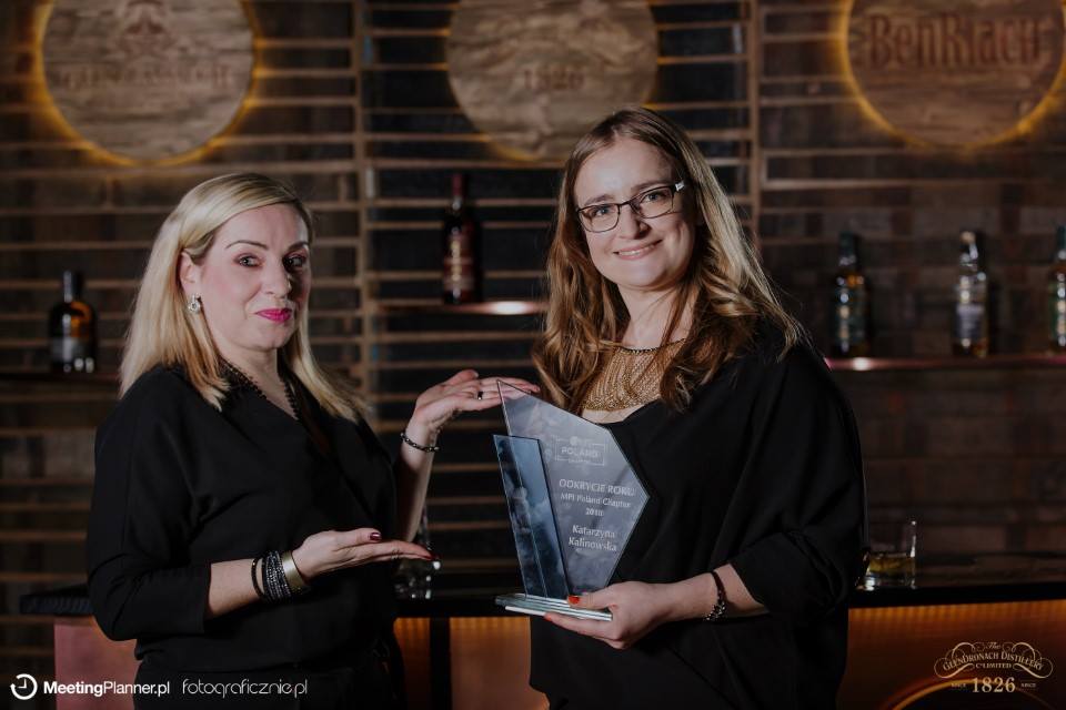 56806637_2179338505467059_9161776235825594368_n (1)