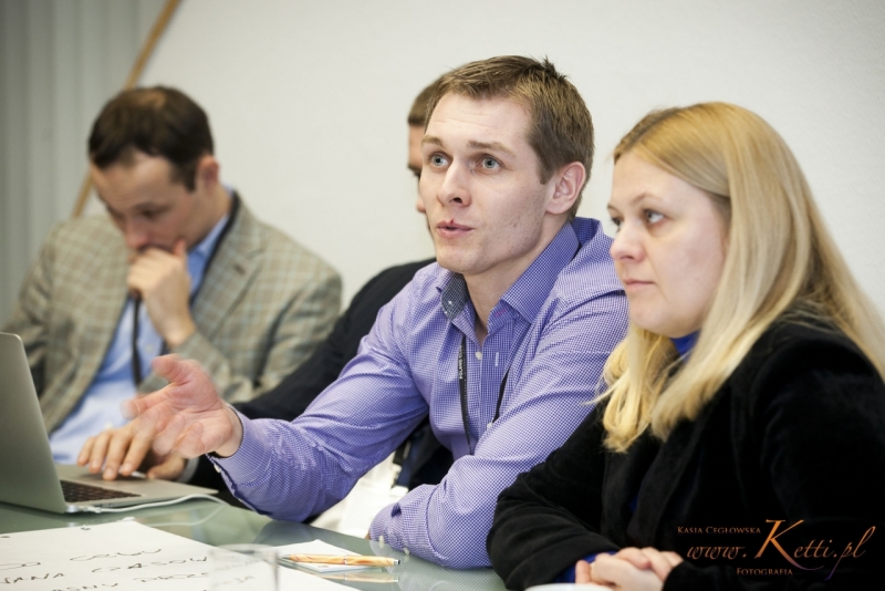 800x600mAUTOcWHITE12