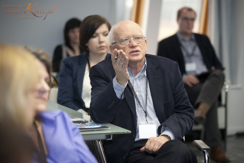 800x600mAUTOcWHITE13