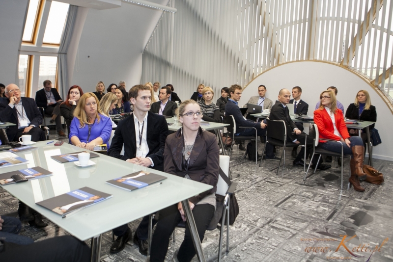 800x600mAUTOcWHITE16