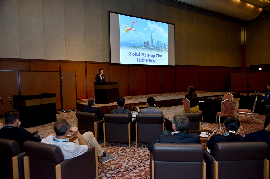 Presentation by Mayer