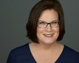 Stacey Staaterman Headshot